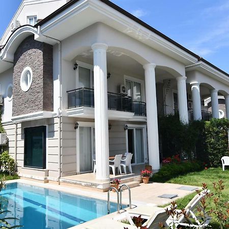 New Age Beach Breeze Luxury Villas Fethiye Exteriör bild